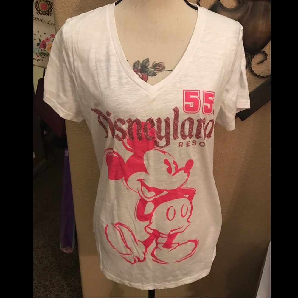 3 items for $35 Xl authentic Disney park exclusive white/pink tee